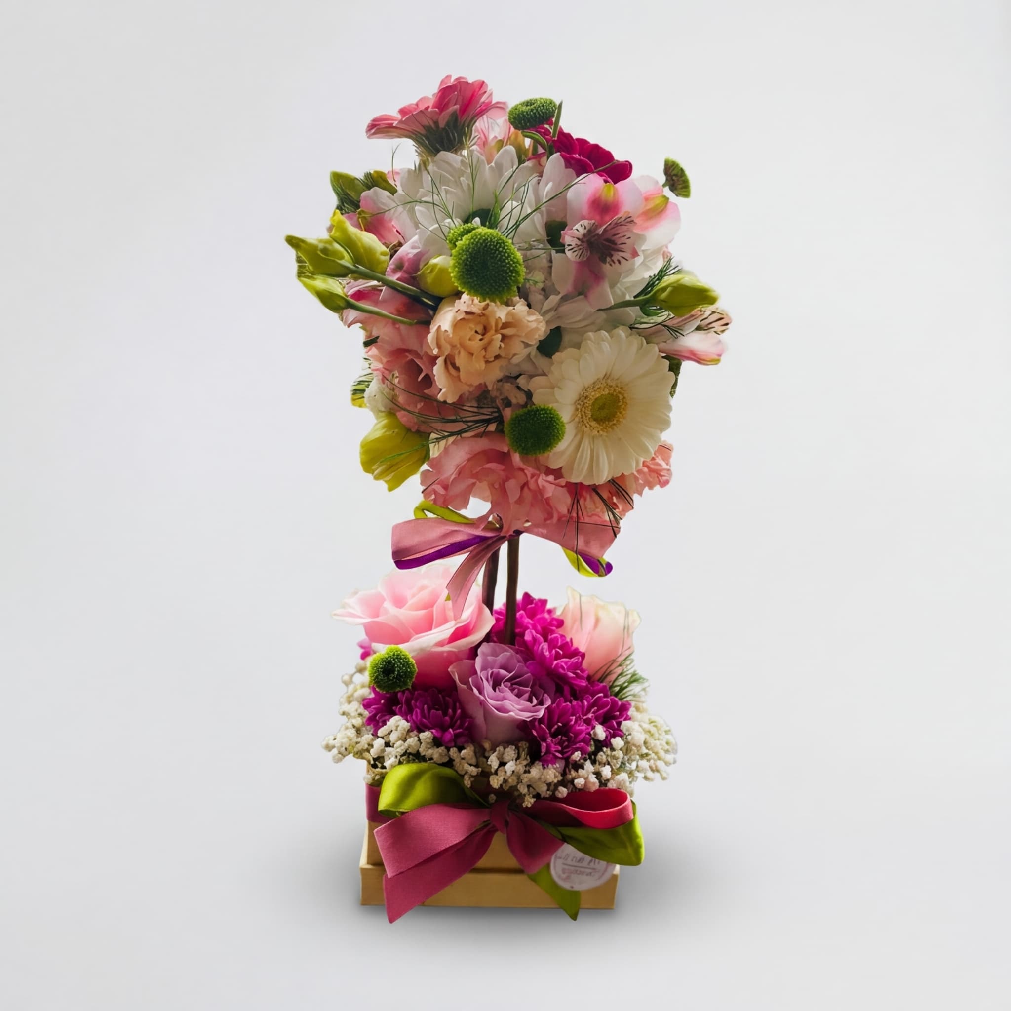 Слика на Луксузен двокатен аранжман со рози, гербери и алстромерија