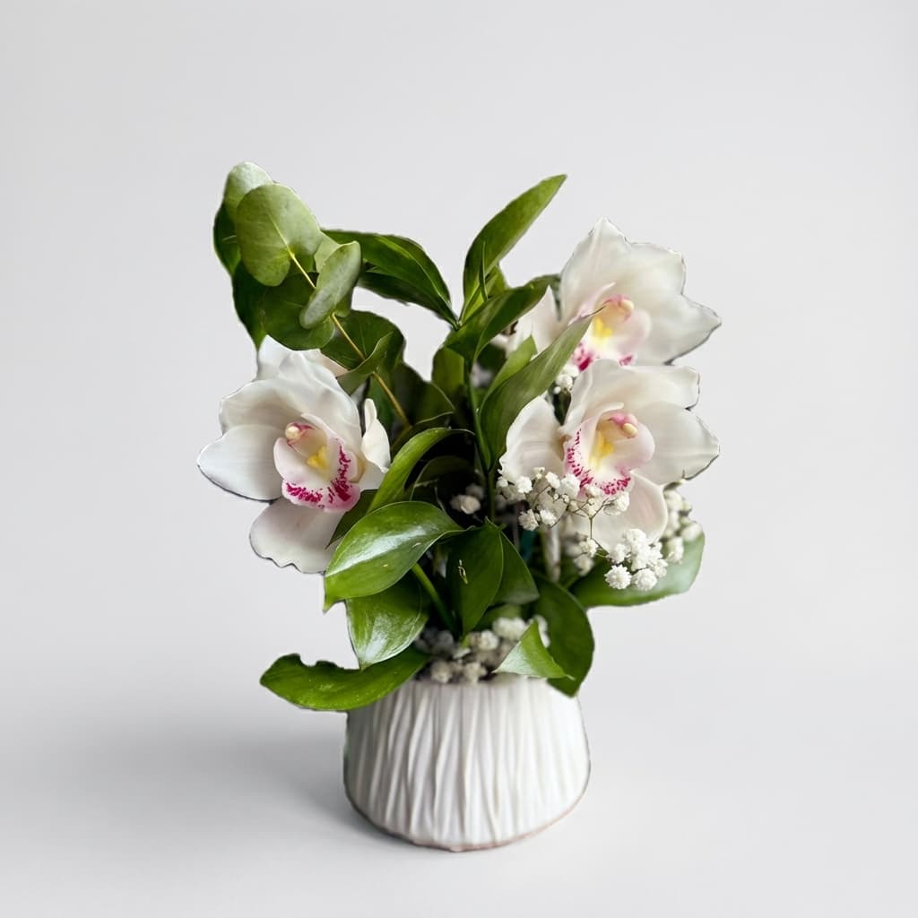 Слика на Кошница со орхидеи